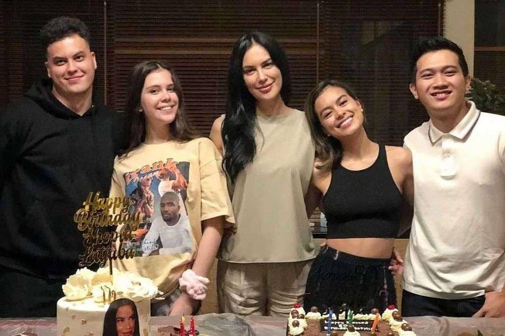 Instagram.com/sophia_latjuba88