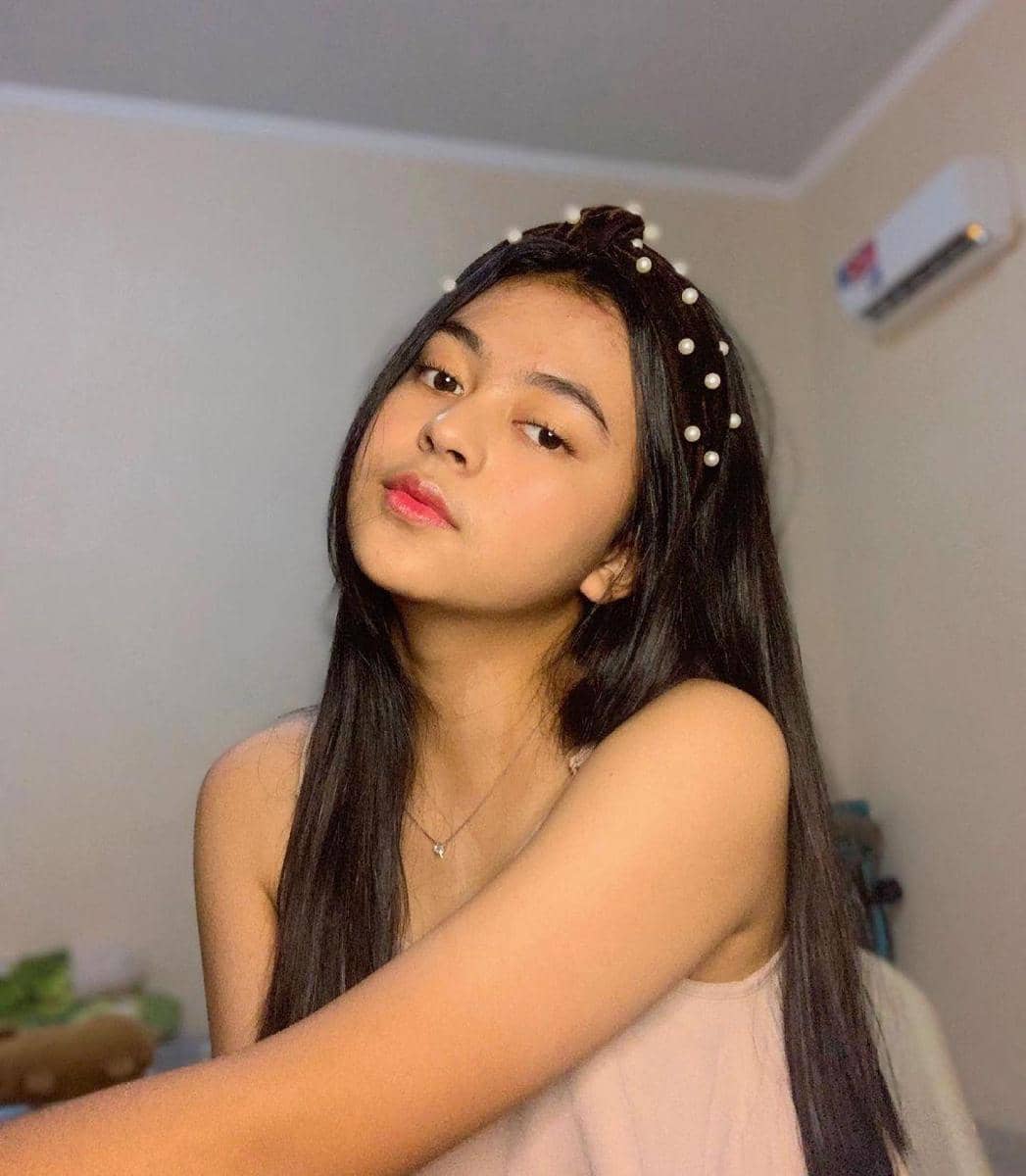 instagram.com/dindaaaaa.17/