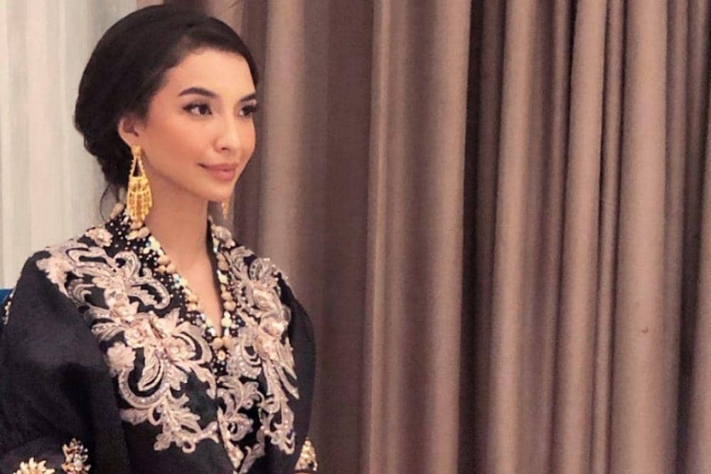 instagram.com/manodelia