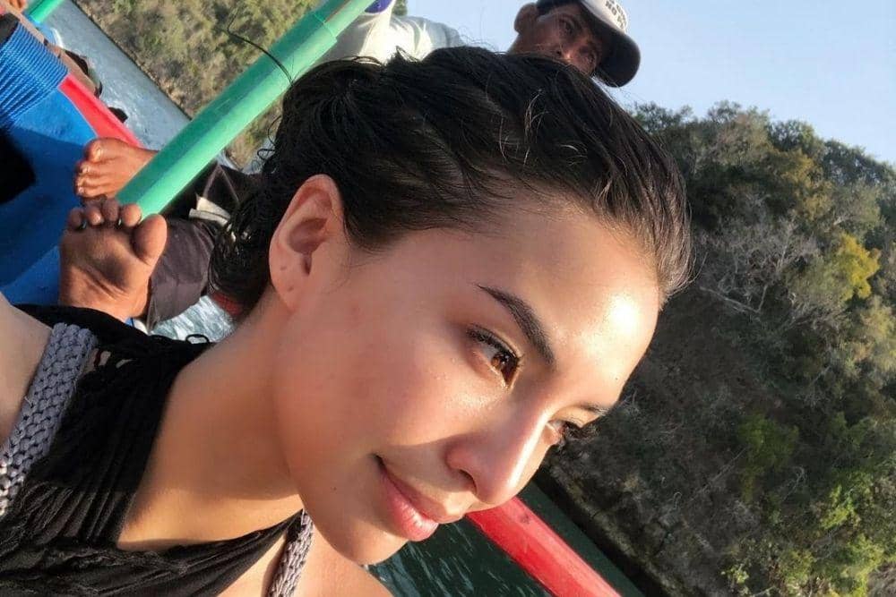 instagram.com/manodelia