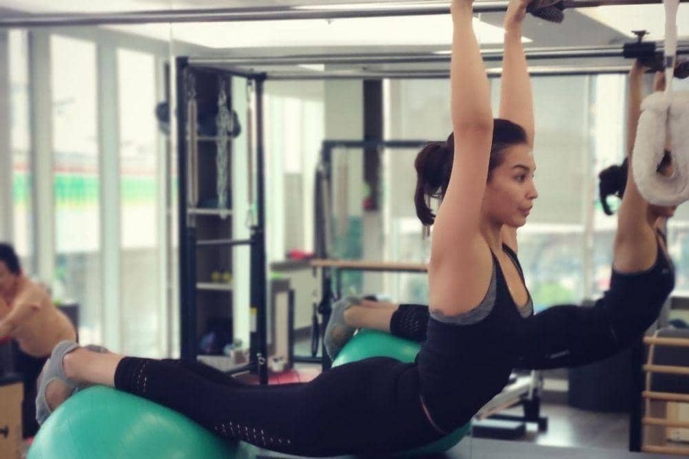 instagram.com/manodelia