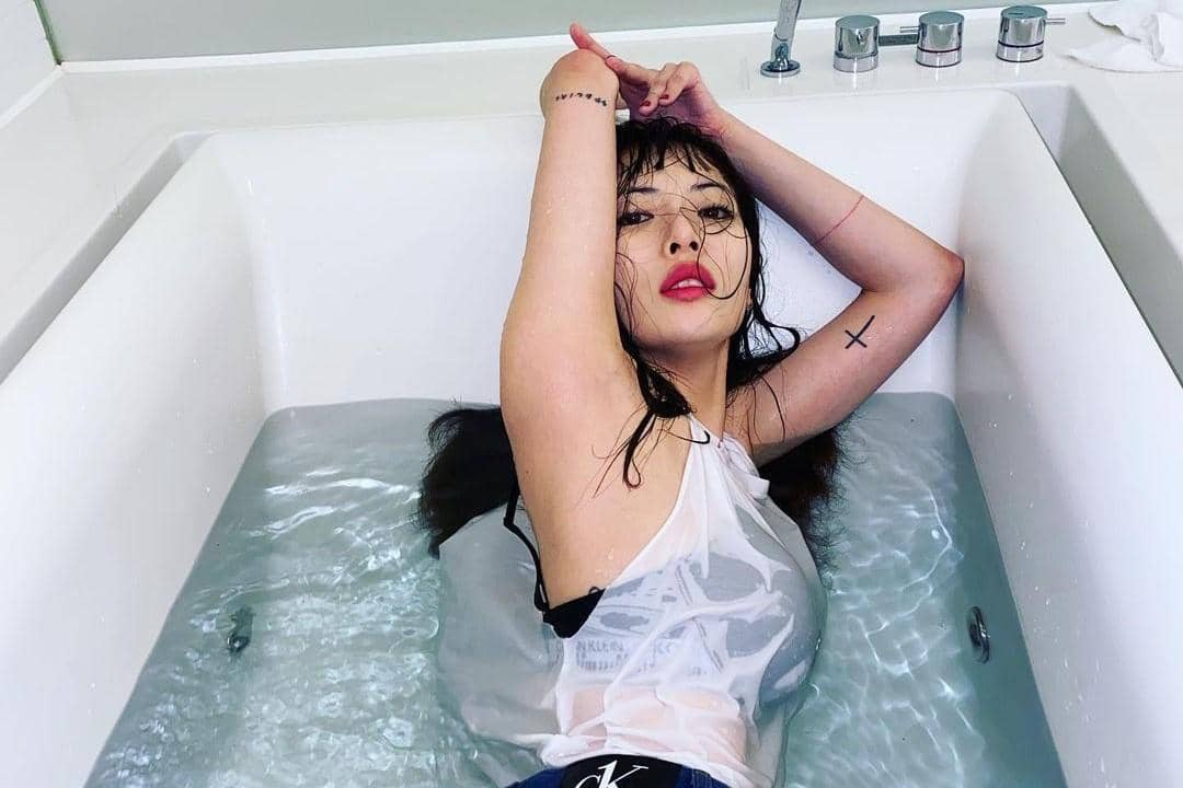 instagram.com/hyunah_aa