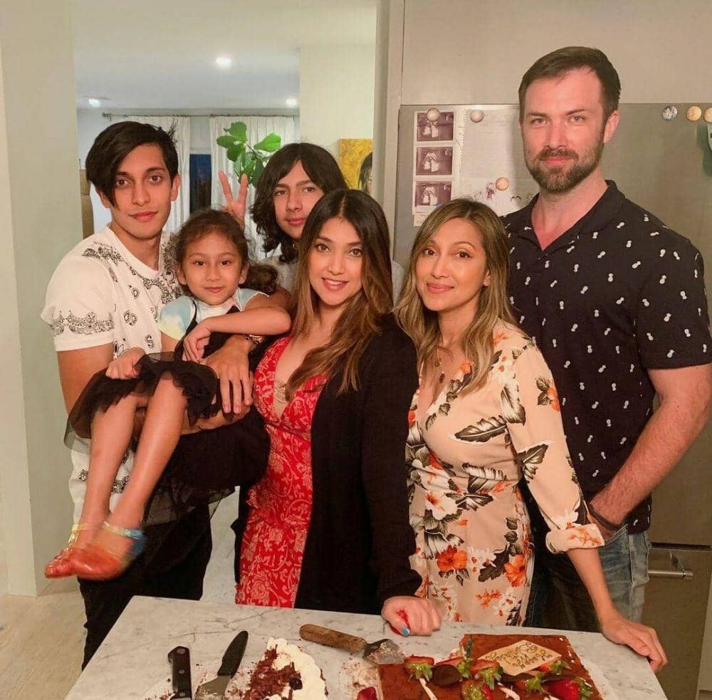 Instagram.com/sazarita