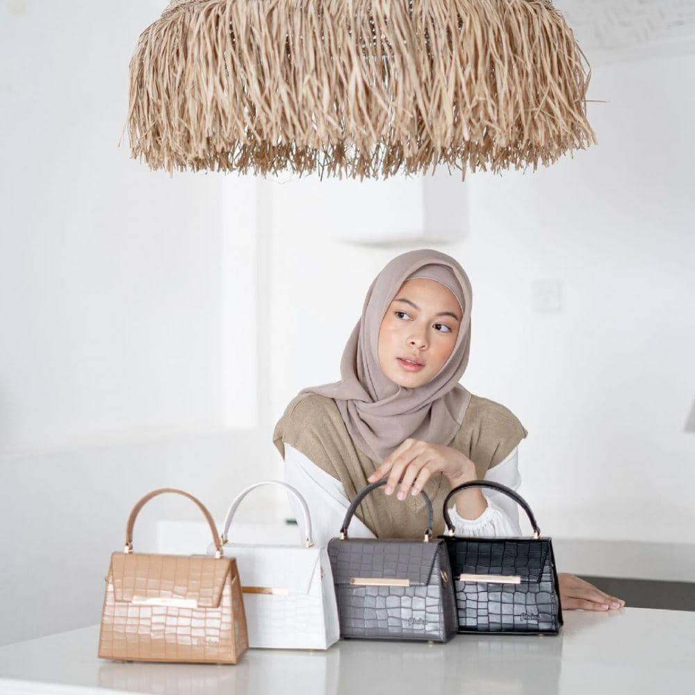 ilustrasi top mini hand bag