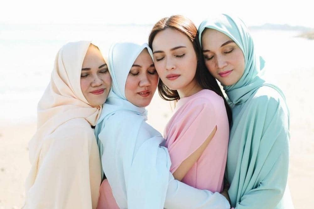 Instagram.com/shandyaulia