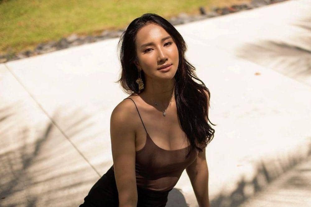 instagram.com/bellaapriliasant