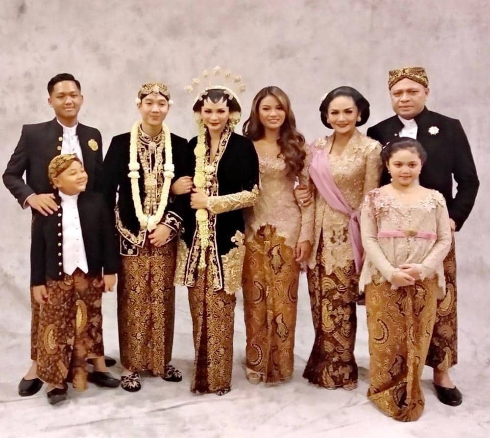 Instagram.com/krisdayantilemos