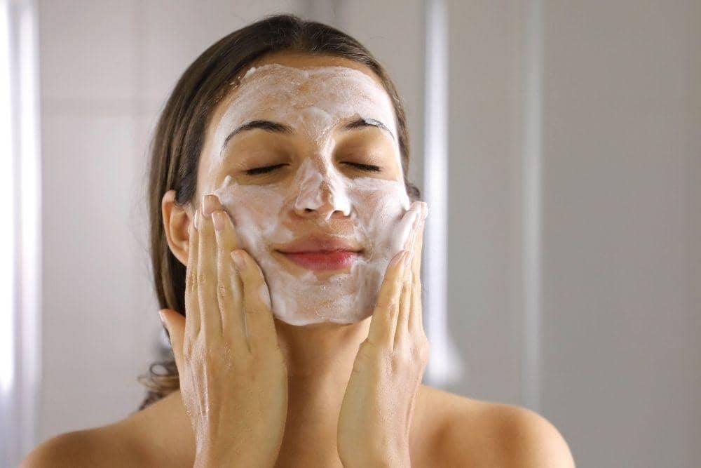 Cara Merawat Kulit Setelah Chemical Peeling /Freepik.com