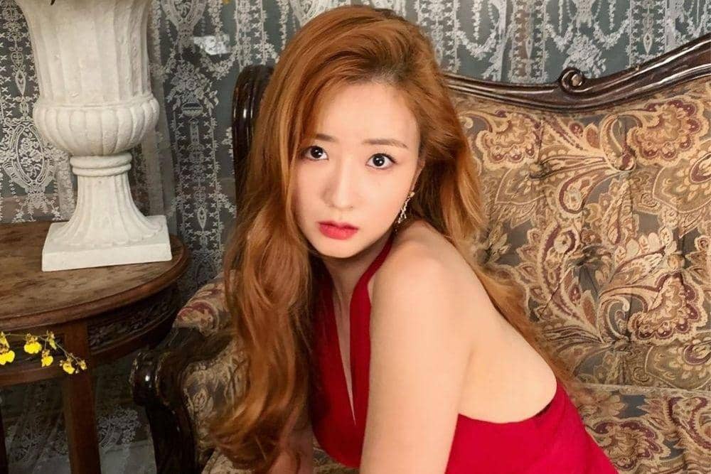 instagram.com/__yoonbomi__