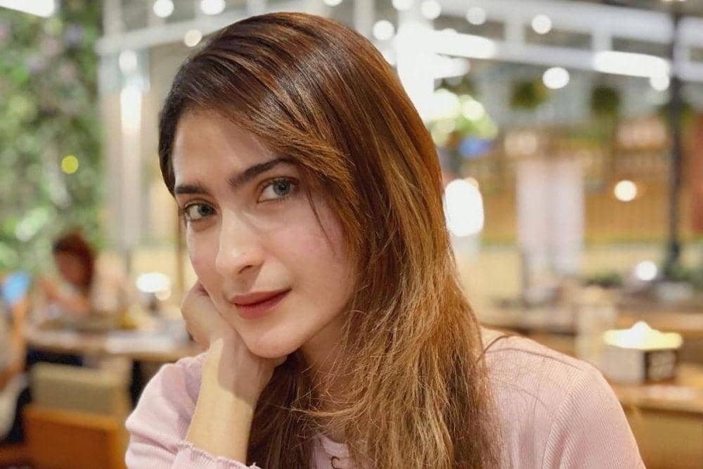 instagram.com/shirinsafira