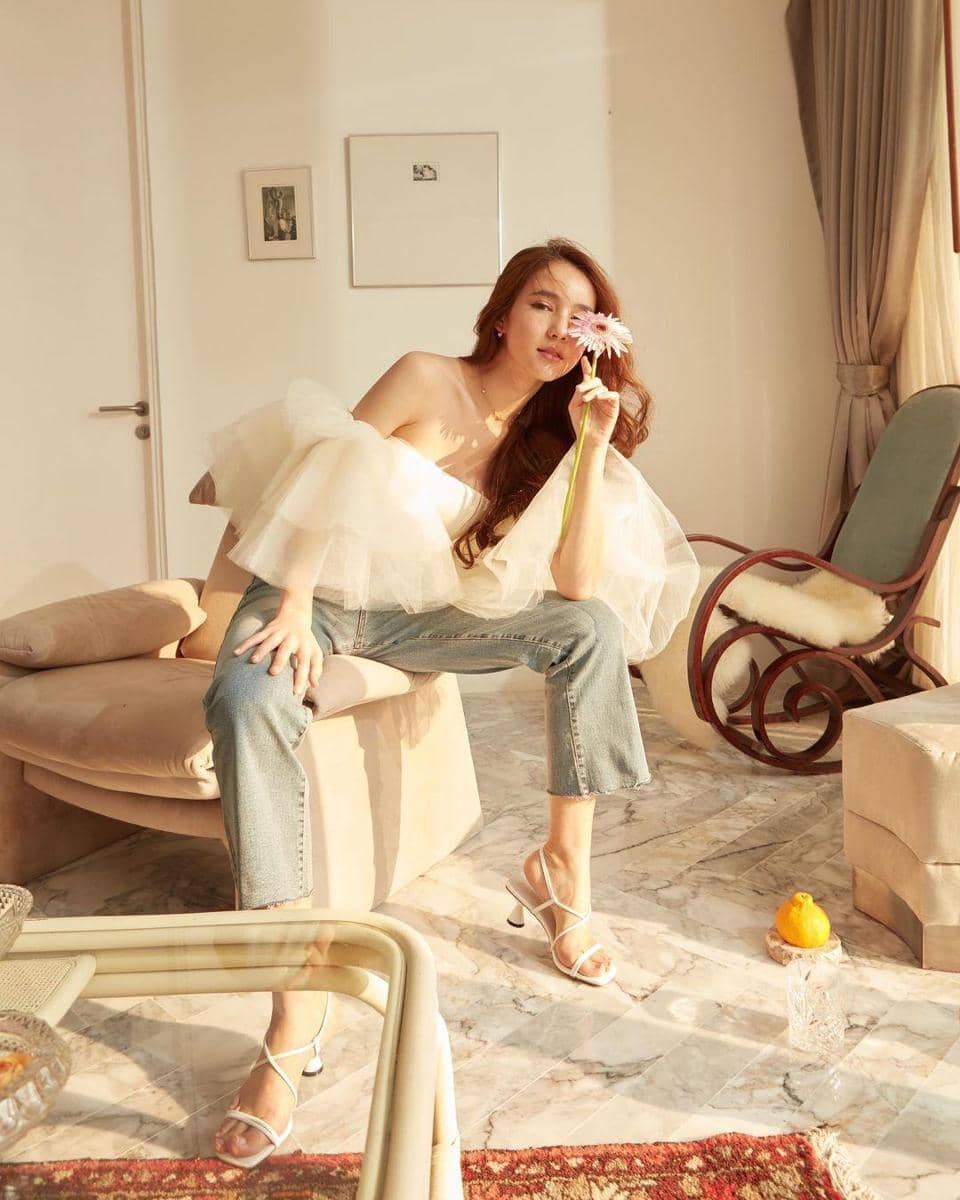 instagram.com/yoshirinrada