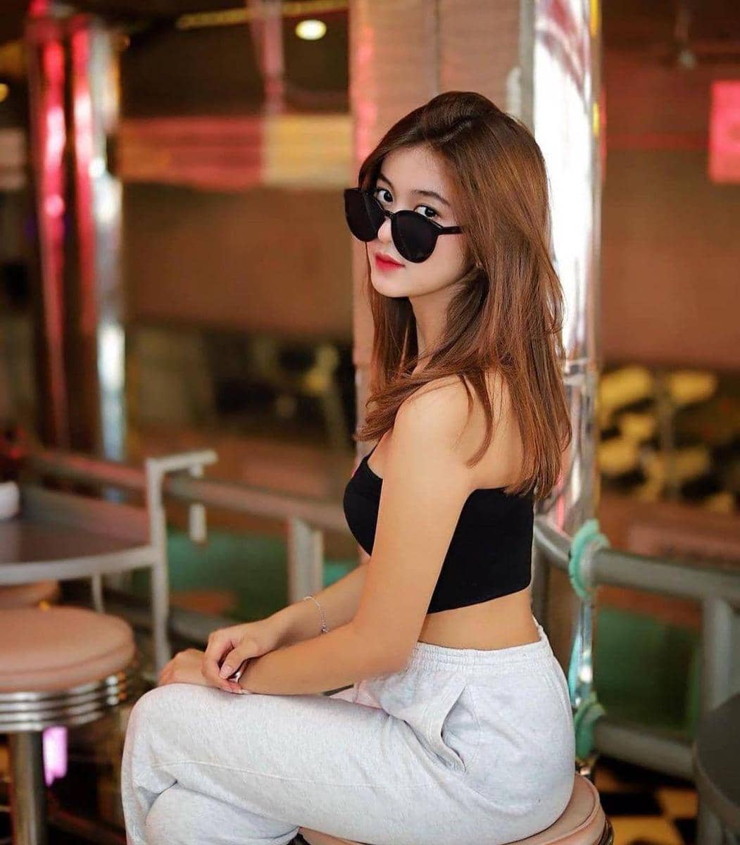 instagram.com/nazwaft.07