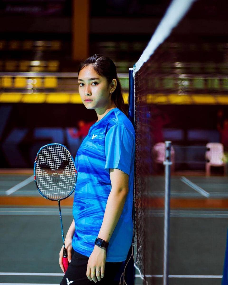 instagram.com/_thethtarthuzar_