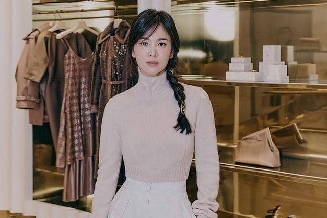 instagram.com/kyo1122