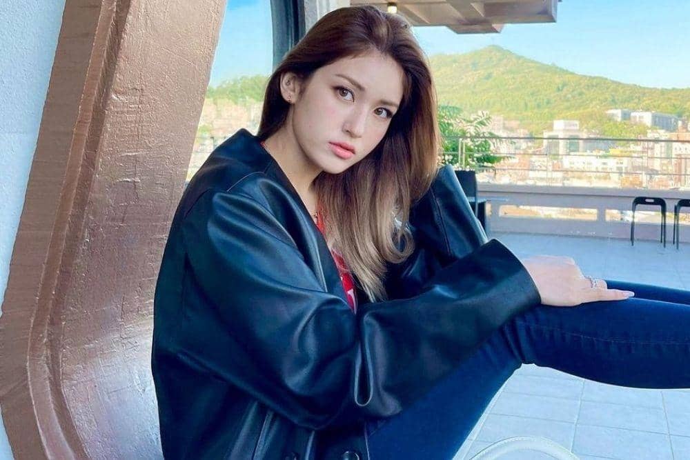 instagram.com/somsomi0309