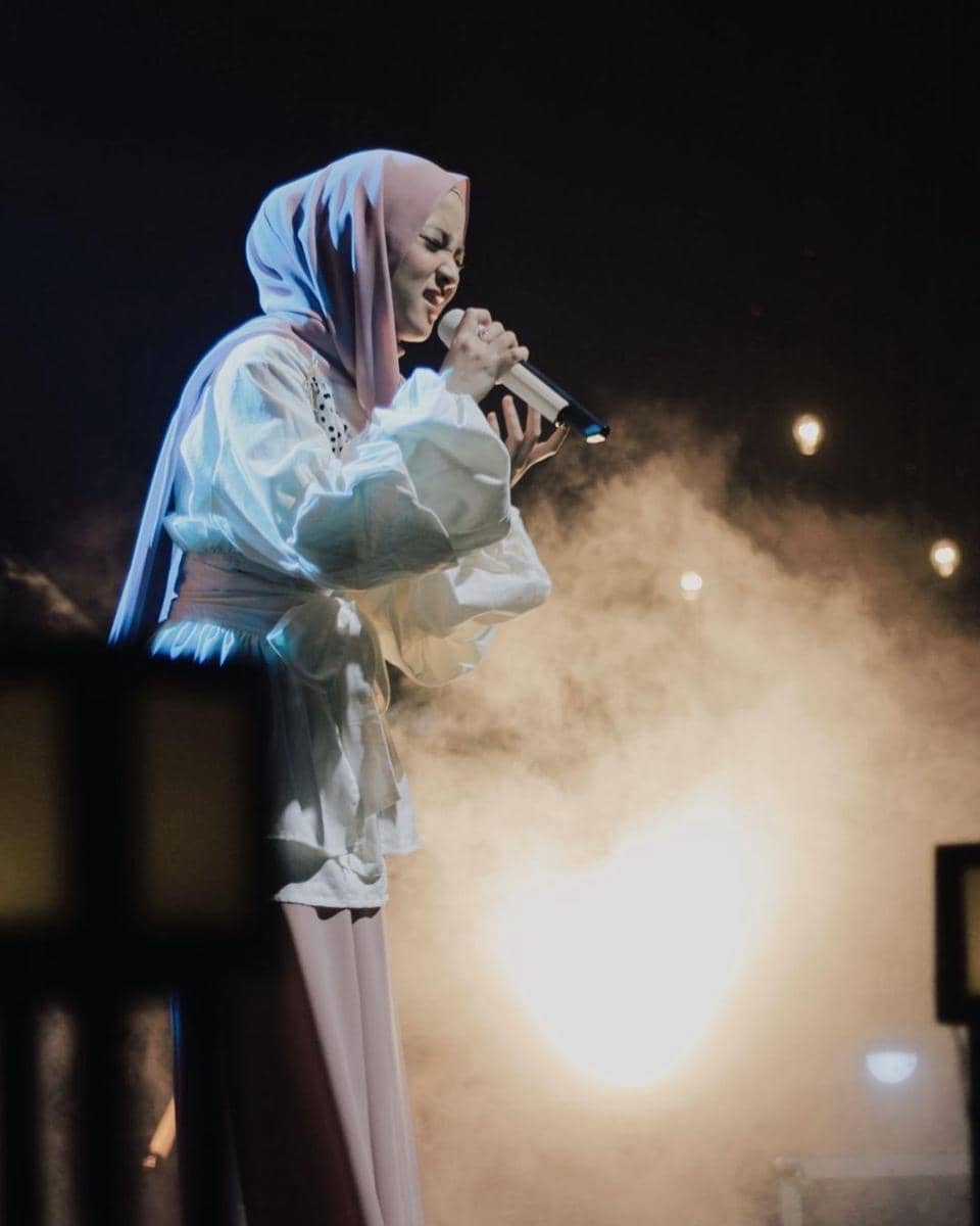 instagram.com/nissa_sabyan