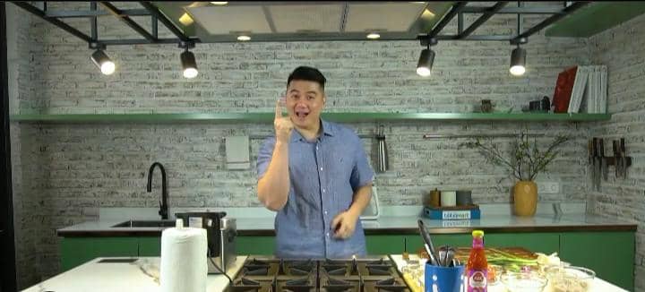 instagram.com/arnoldpo