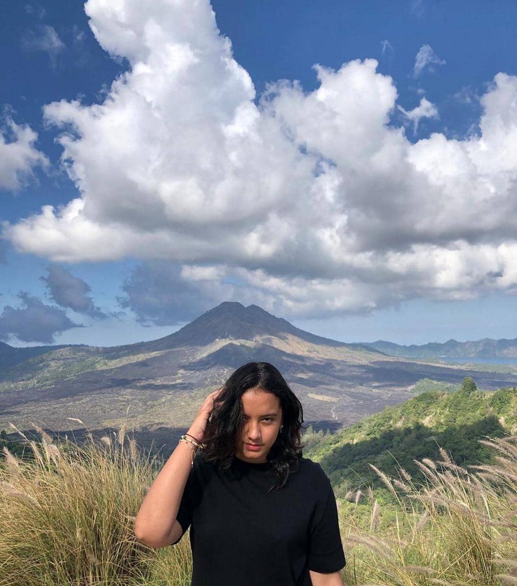 instagram.com/glochaw