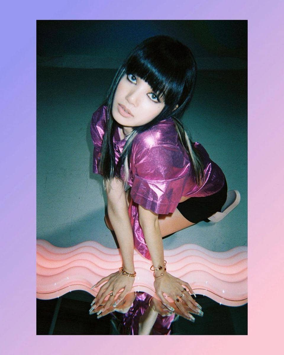 instagram.com/lalalalisa_m