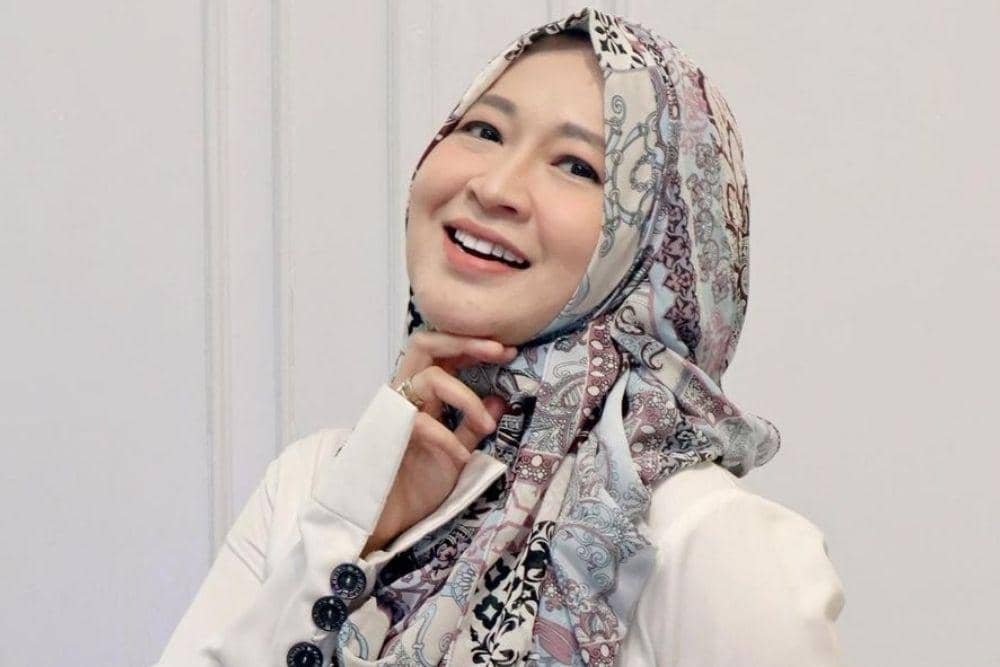 instagram.com/okieagustina_