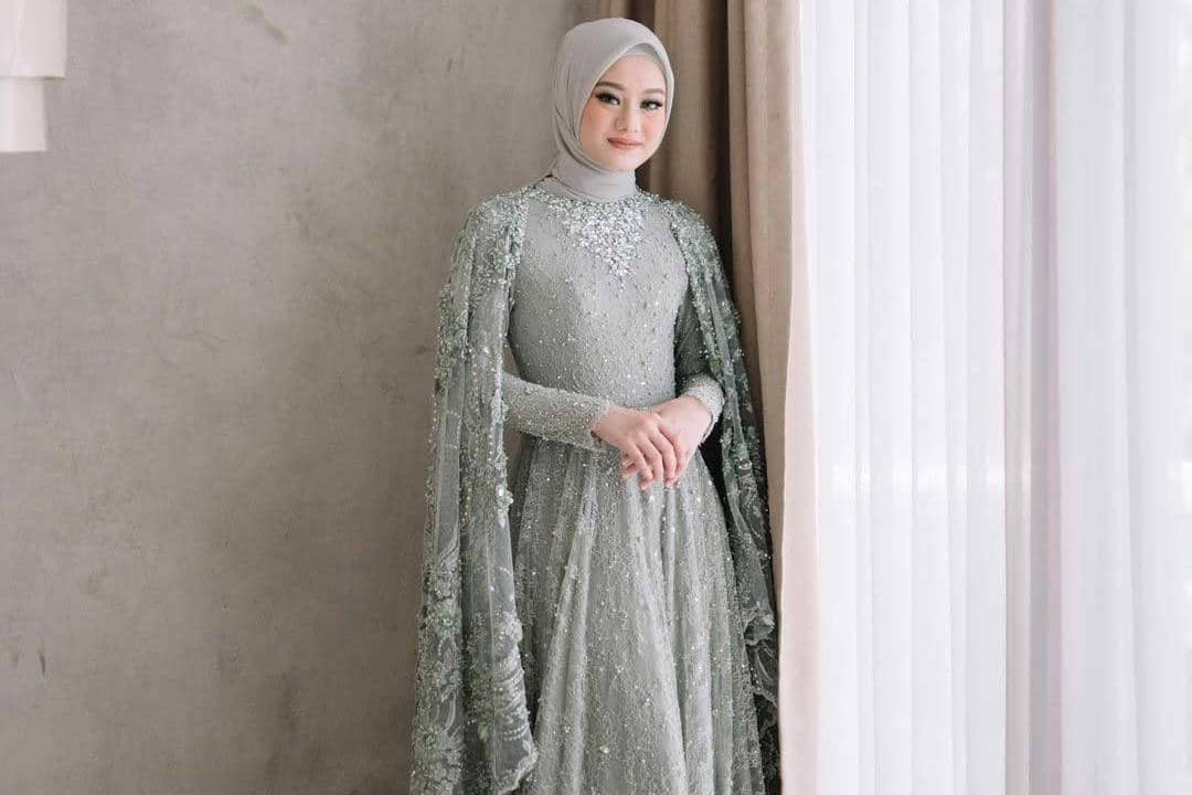 instagram.com/dindahw