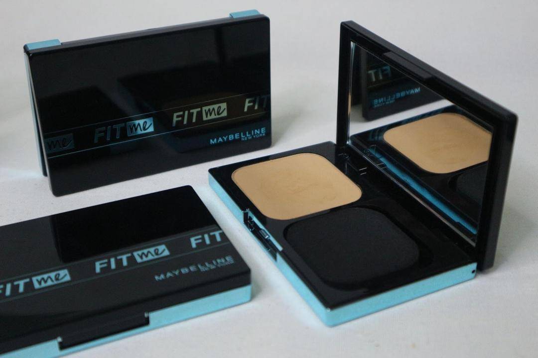 Tetap On dengan Maybelline Fit Me 24HR Oil Control Powder Foundation