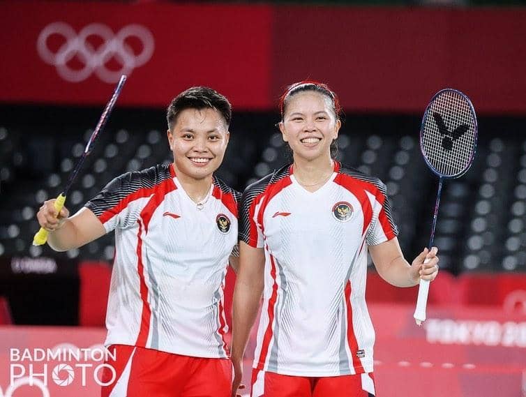 instagram.com/greyspolii