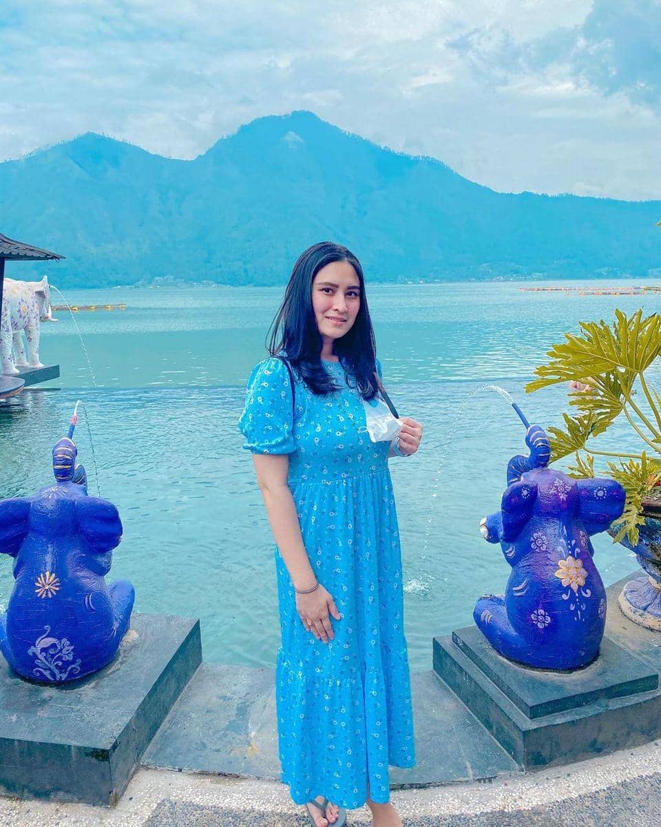 instagram.com/angbeenrishi