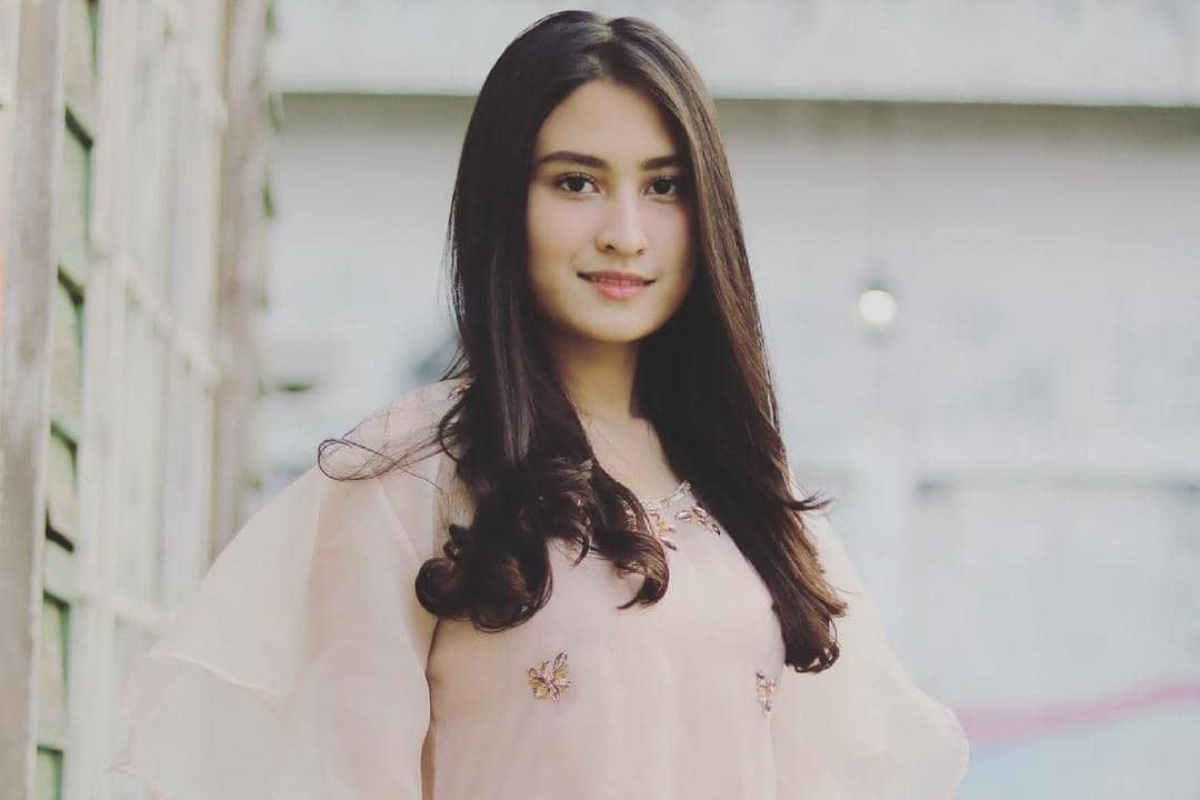 instagram.com/angbeenrishi