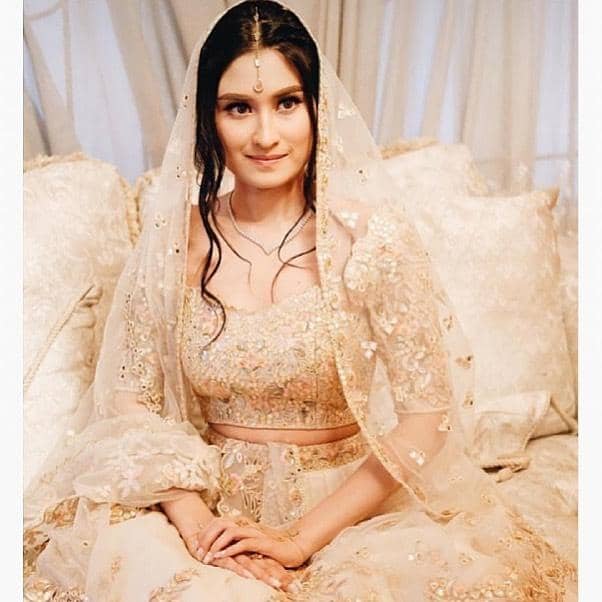 instagram.com/angbeenrishi