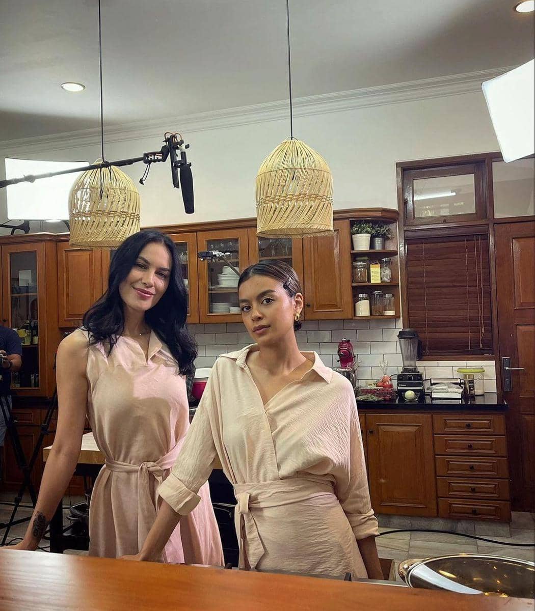 instagram.com/sophia_latjuba88