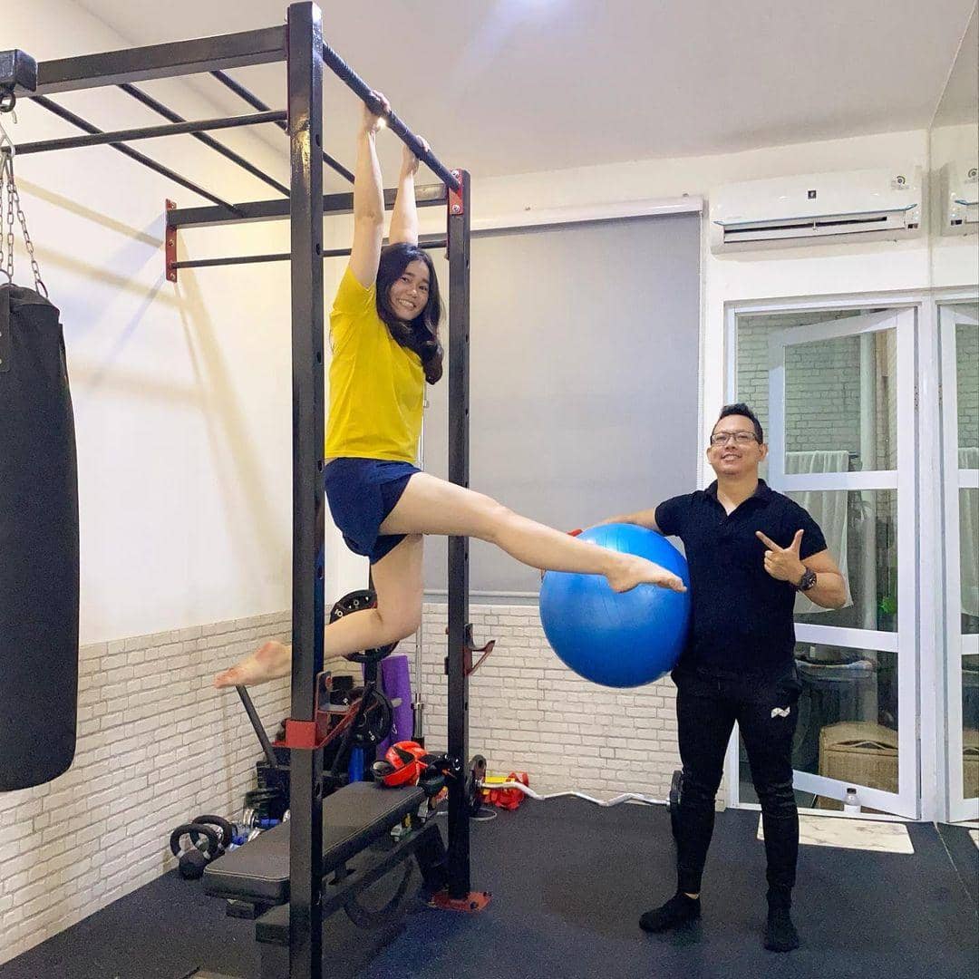 instagram.com/oliviasumargo