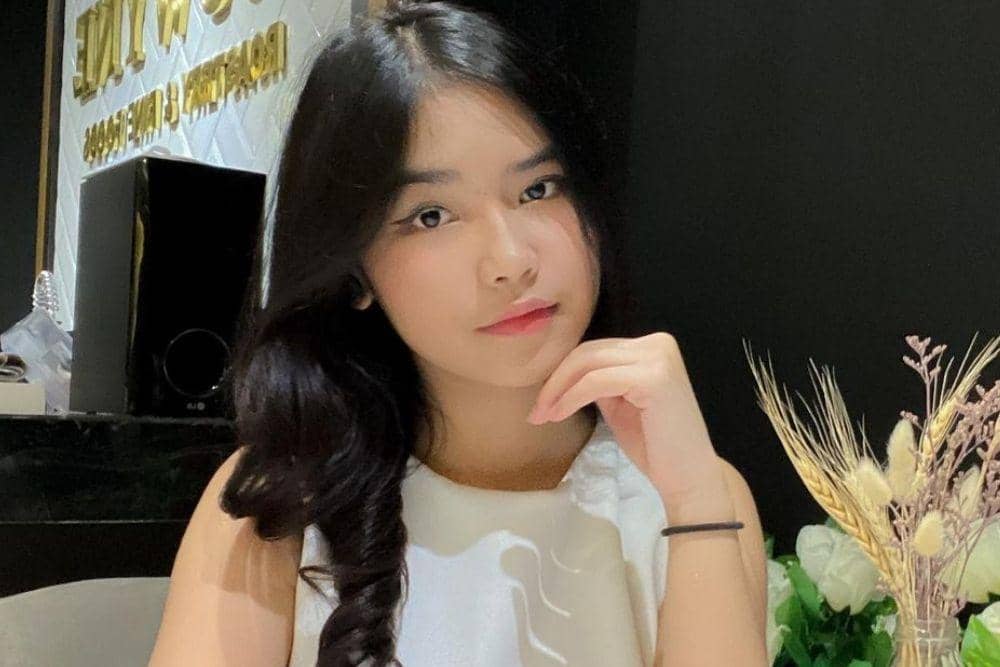 instagram.com/ajengfazhh_