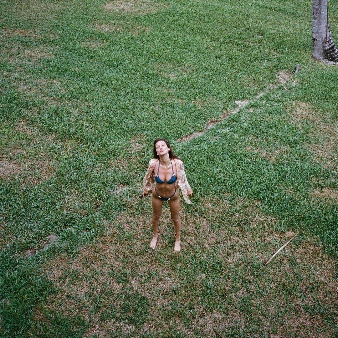 instagram.com/bellahadid