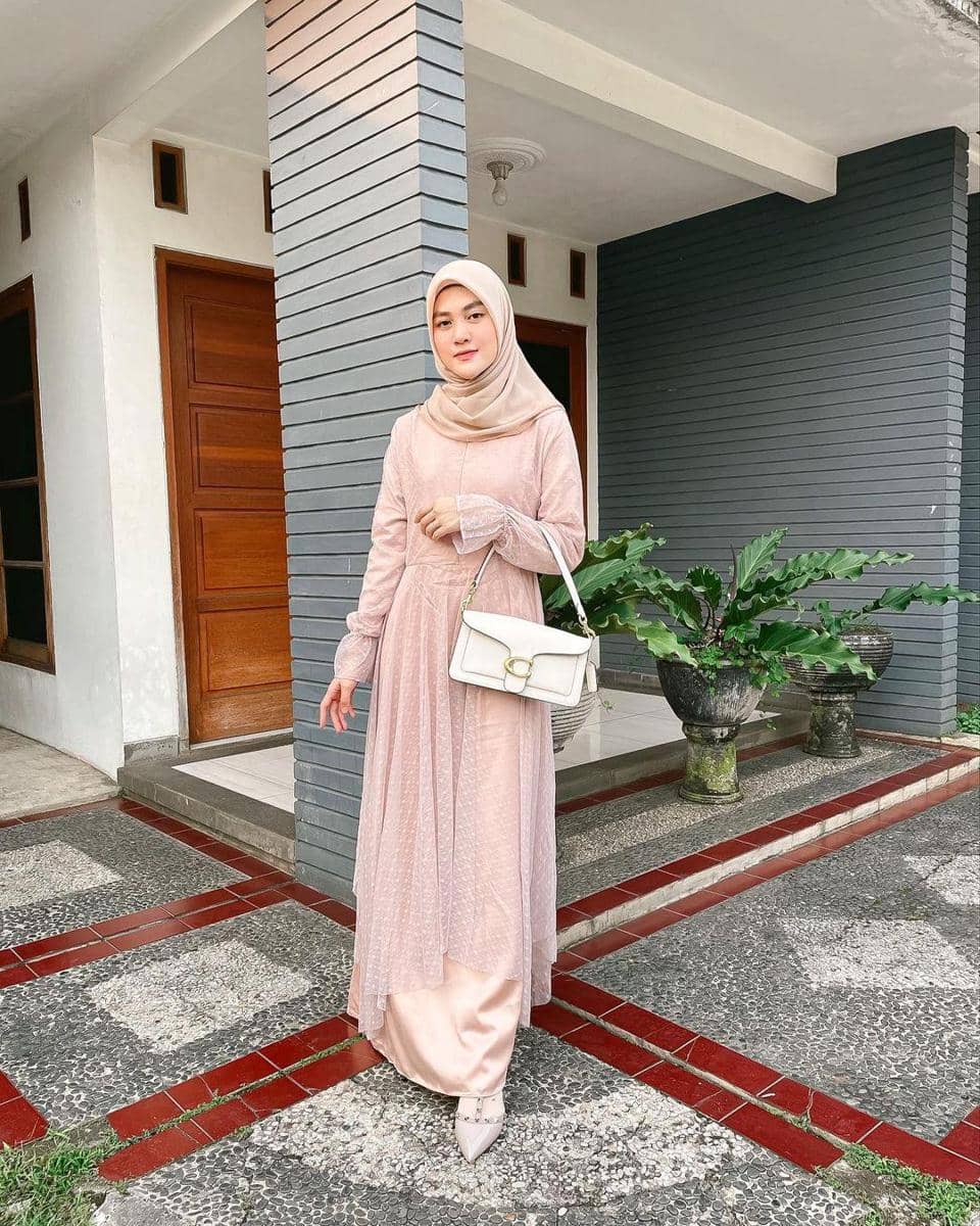 instagram.com/hennyyrahman