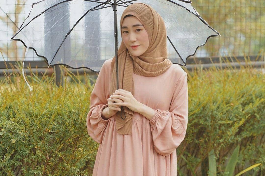 instagram.com/larissachou