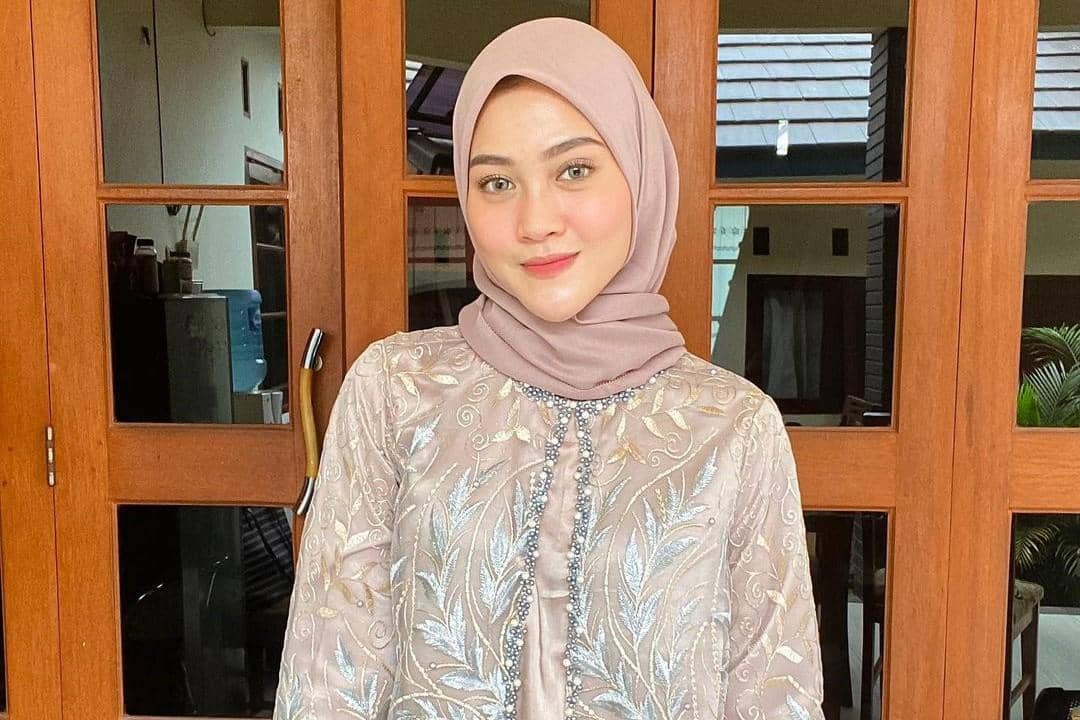 instagram.com/hennyyrahman