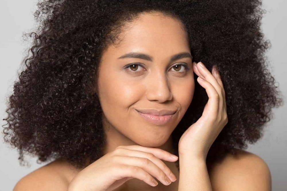 Tips Memilih Sunscreen Sesuai Jenis Kulit / agelessglowskin.com