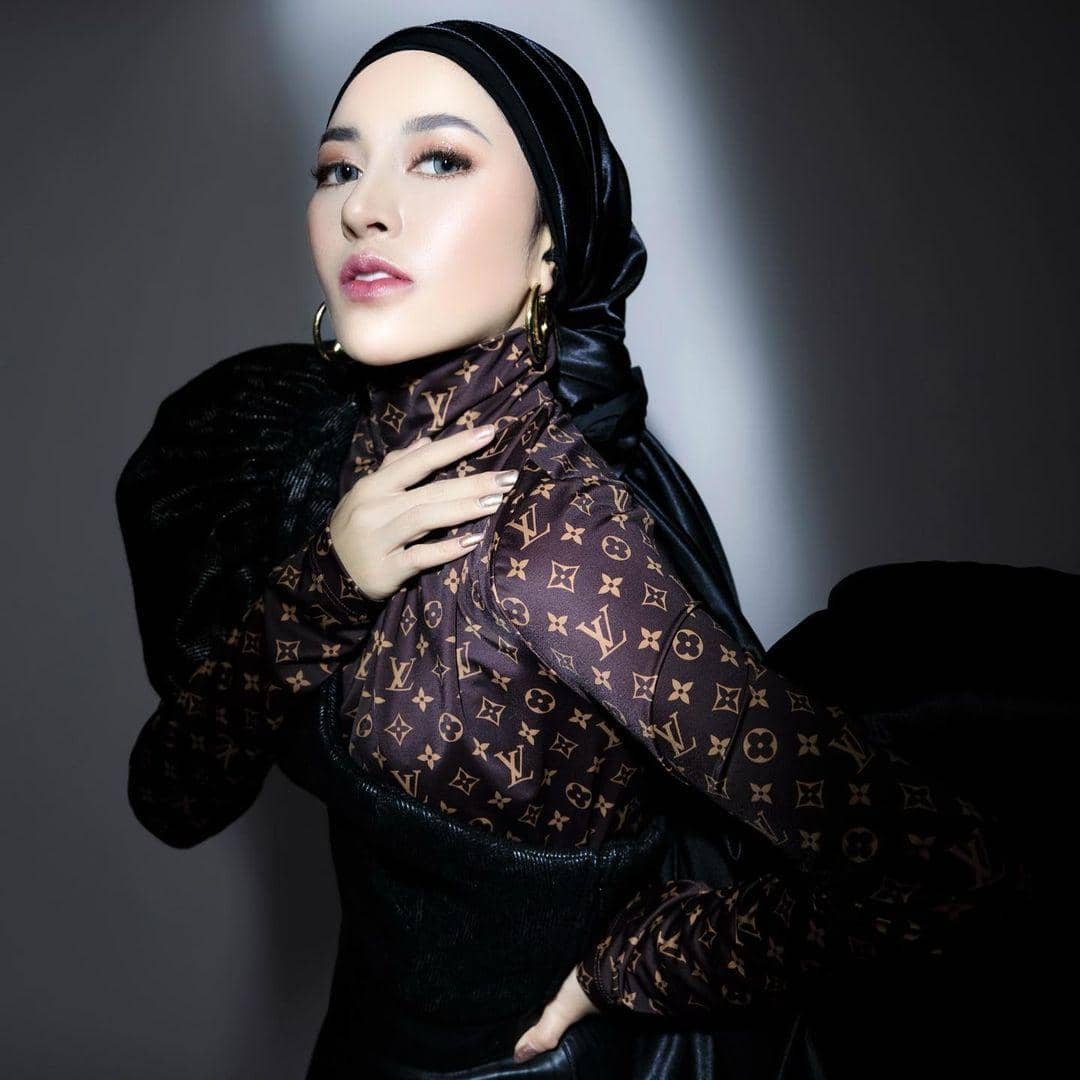 instagram.com/shandypurnamasari