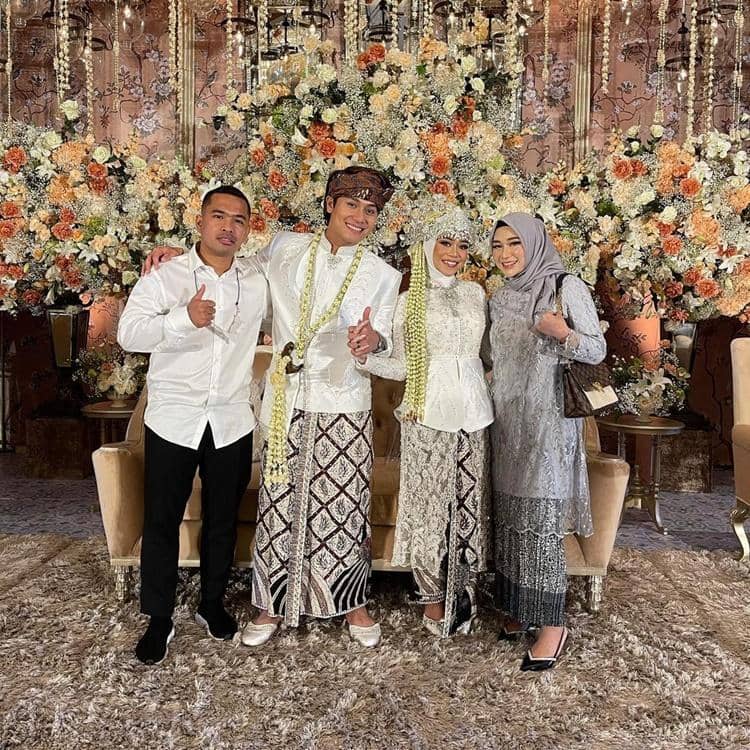 Instagram.com/putrasiregarr17