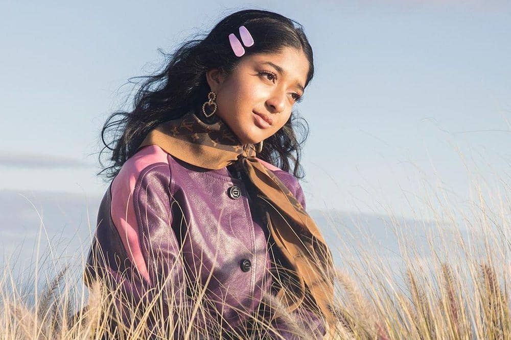 instagram.com/maitreyiramakrishnan