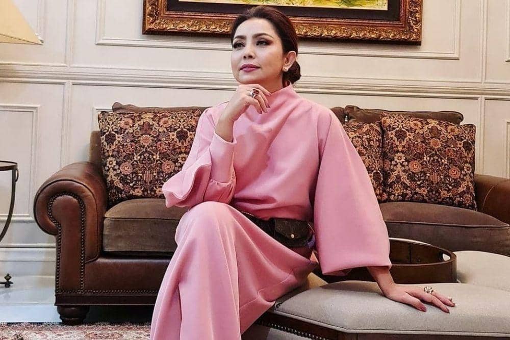 instagram.com/mayangsari_official