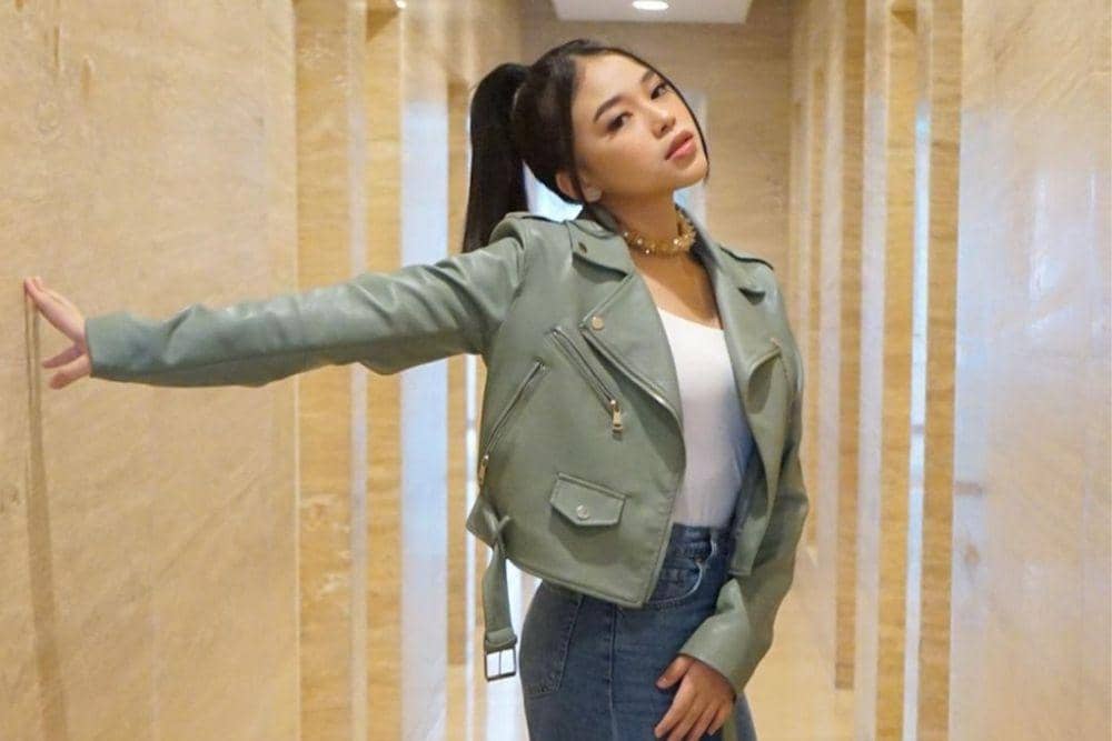 instagram.com/anneth.dlc