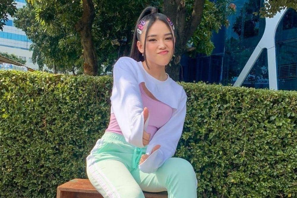 instagram.com/anneth.dlc