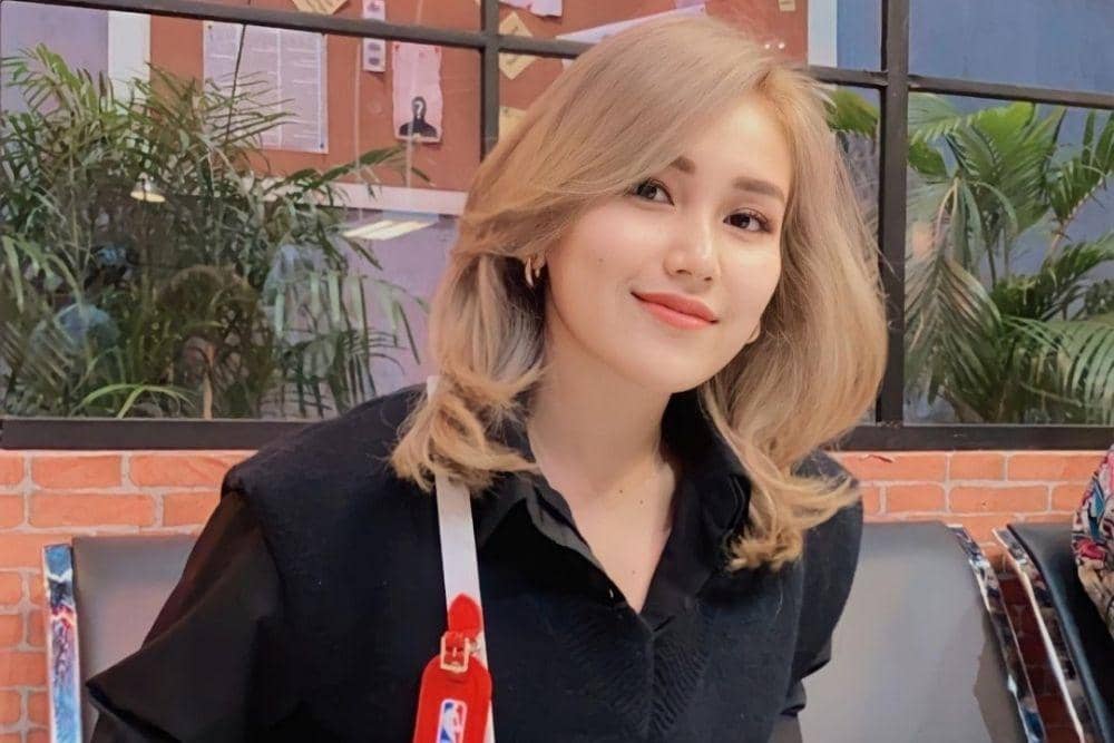 instagram.com/ayutingting92