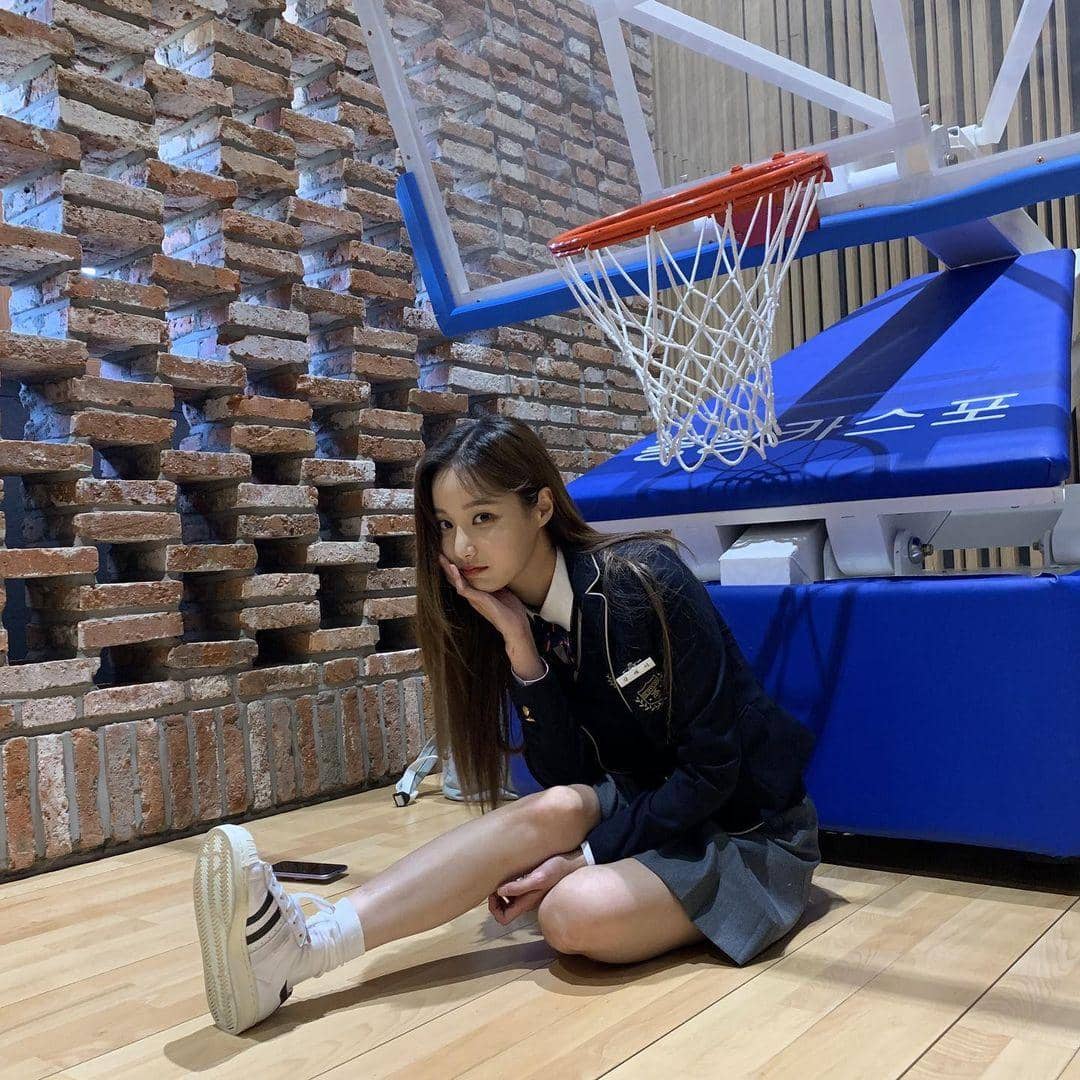 instagram.com/chloelxxlxx