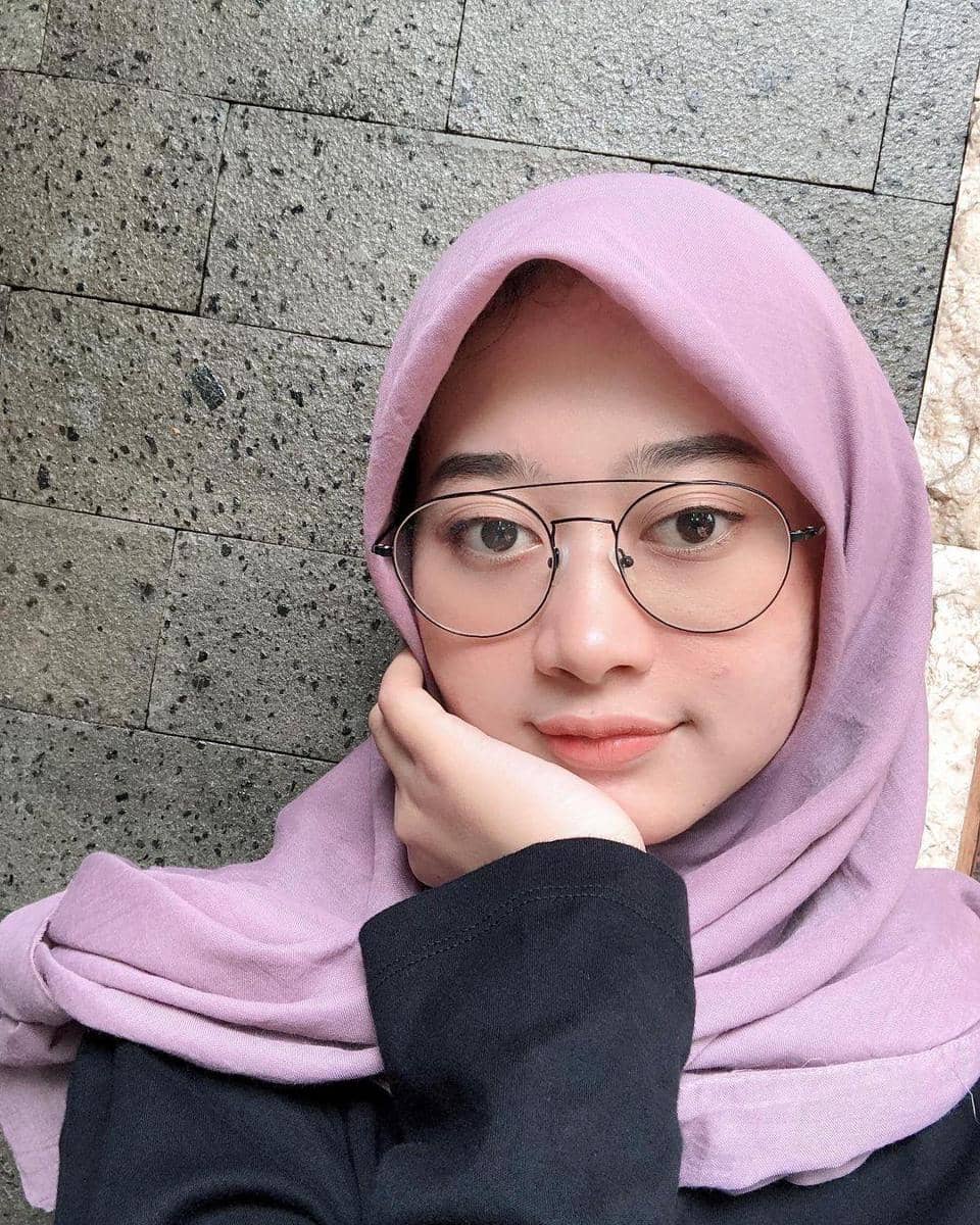 instagram.com/hemasnura