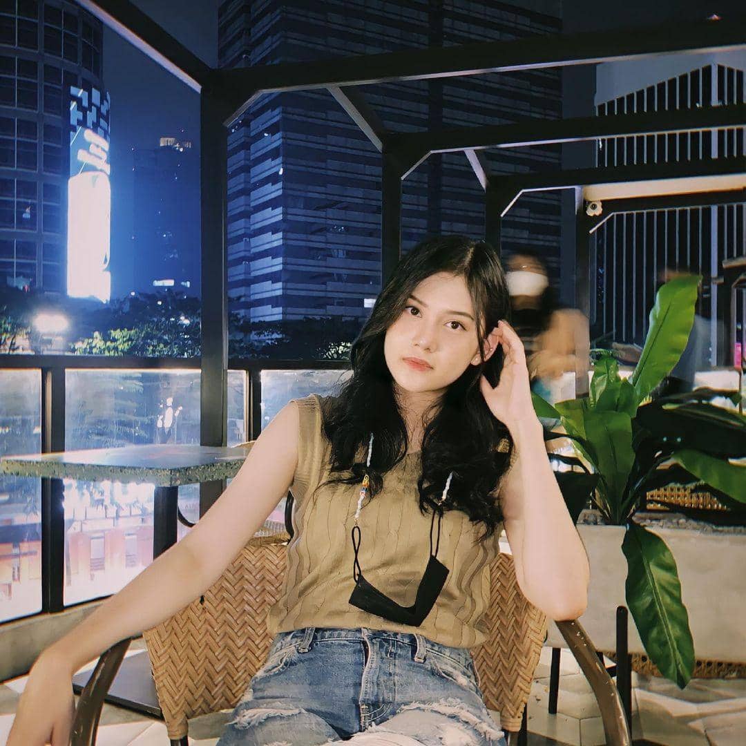 instagram.com/jkt48.chika