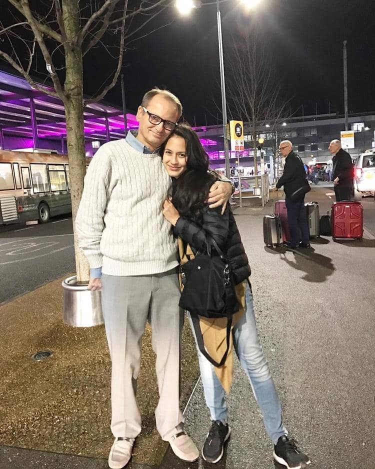 Instagram.com/pevpearce