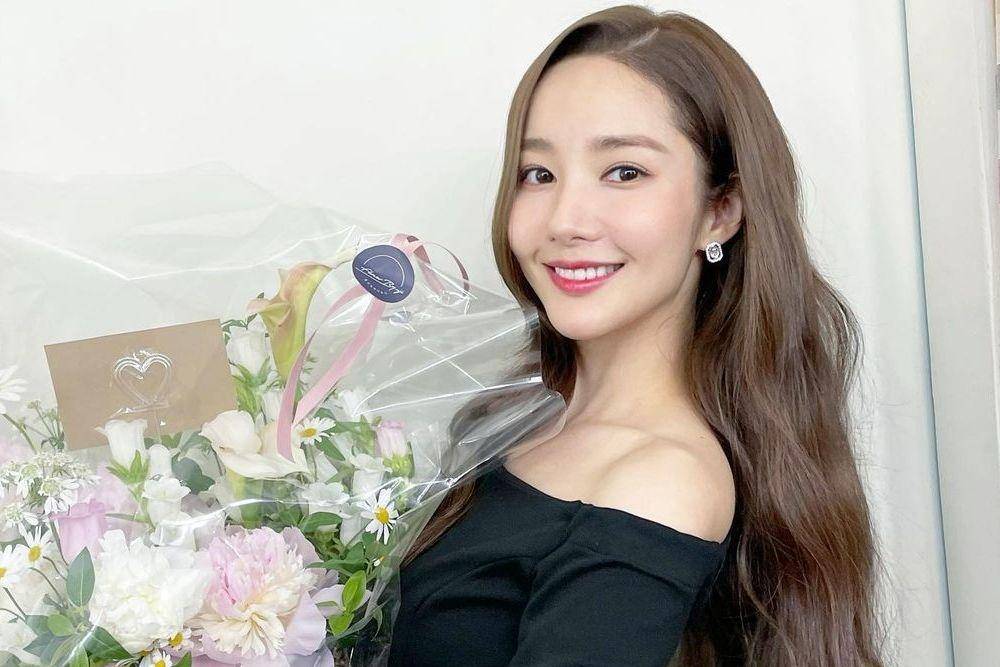 8 Seleb Korea yang Wajahnya Sering Dijadikan Acuan Operasi Plastik 